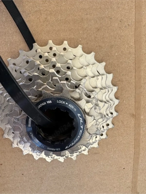 Pinioane Shimano Ultegra R8000 11 viteze plus Lant