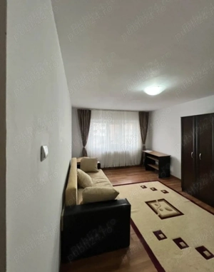 De închiriat apartament 2 camere Sala Olimpia 