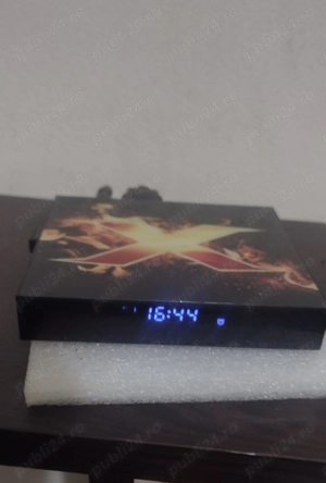 Tv box android 4gb ram. 32 GB rom. 