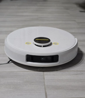Aspirator robot Kärcher RCV5   stare impecabilă + consumabile noi