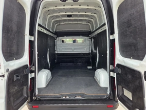 Renault Trafic L2H2 - imagine 11