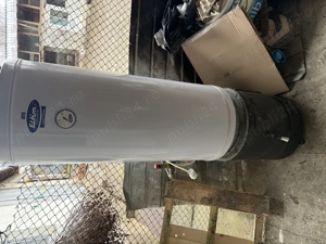 Vând boiler pe curent și lemne 