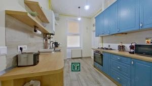 Apartament cu 2 camere, ultracentral, pe Bulevardul Revoluției   lângă Teatrul Clasic - imagine 4