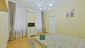 Apartament cu 2 camere, ultracentral, pe Bulevardul Revoluției   lângă Teatrul Clasic - imagine 5