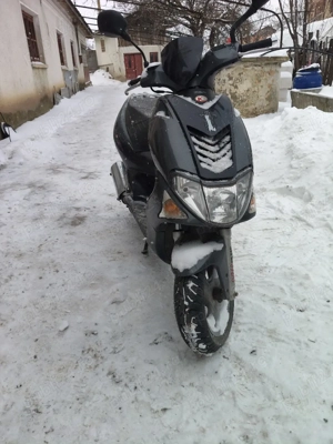 vand scuter kimko - imagine 4