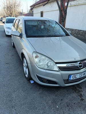 Vând Opel Astra H break 2008