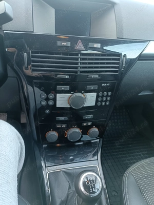 Vând Opel Astra H break 2008 - imagine 6