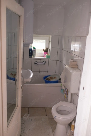 Vand casa in comuna Lugasu de Jos judetul Bihor - imagine 9