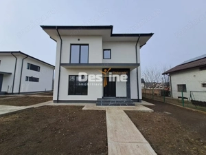  Miroslava, Casa individuala, P+1+POD, 