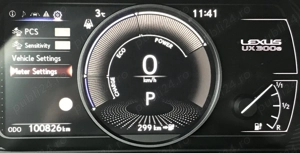 LEXUS UX300e Business - imagine 20