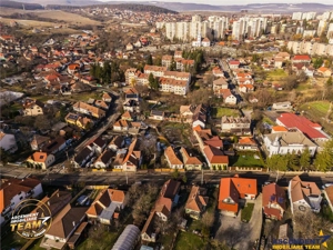 Casa din lemn, teren 384 mp: oportunitate de renovare, Simeria, Covasna - imagine 10