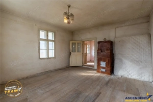 Casa din lemn, teren 384 mp: oportunitate de renovare, Simeria, Covasna - imagine 9