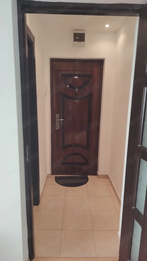 Garsoniera zona darmanesti piața  - imagine 5