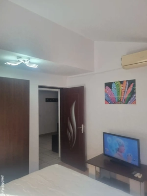 Persoana fizica inchiriez apartament 2 camere decomandat Palas Mall Iasi - imagine 7