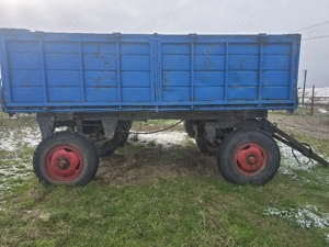Vând Remorci de Tractor