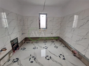 Casa noua in Margineni-Bacau, 2 dormitoare, 300mp teren - imagine 2