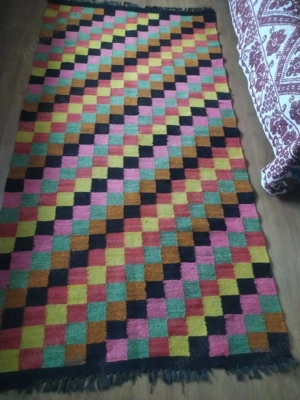 Covor tradițional din lână, țesut manual   2,5 m   1 m