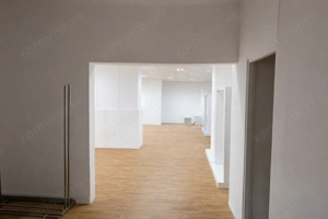 S Spatiu comercial de inchiriat zona ultracentrala, Platoul Consiliului Judetean Satu Mare - imagine 3