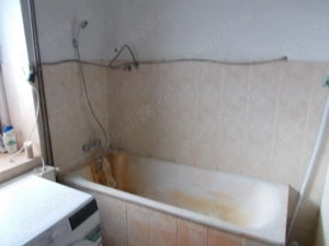 Casa individuala batraneasca, Ianova, 3 camere, 880 mp teren, asfalt, utilitati - imagine 18