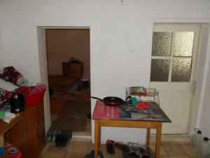 Casa individuala batraneasca, Ianova, 3 camere, 880 mp teren, asfalt, utilitati - imagine 7