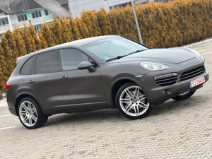 Porsche Cayenne 2012 - imagine 4