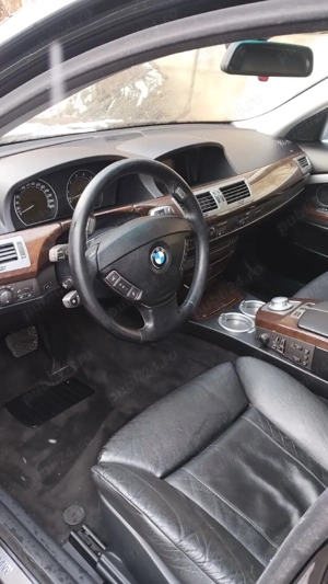 bmw 735i v8 