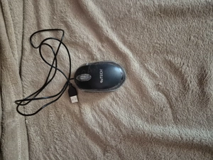 Vand Mouse La Cel Mai Bun Pret De Pe Piata.