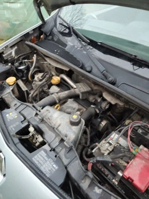 Vând Renault kangoo 2011 - imagine 2