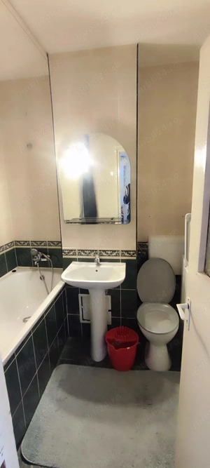 Apartament de inchiriat : 3 camere , 2 bai si balcon . Zona Piata Diamant  - imagine 5