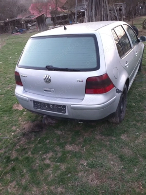 Dezmembrez  Golf 4 - imagine 3