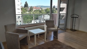 Dau in chirie garsoniera