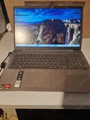 Laptop Lenovo Ideapad 3
