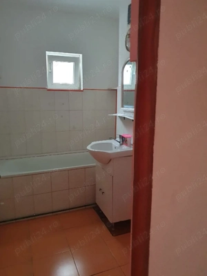 Închriez Ap. 2 camere