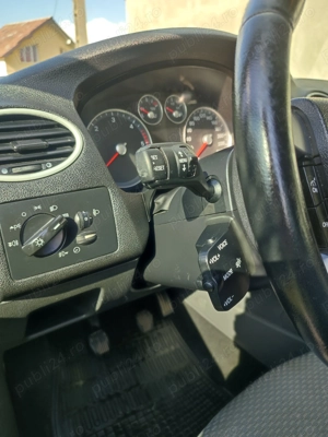 Vând Ford focus 1.6 diesel  - imagine 5