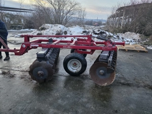 Disc in V marca Jean de Bru