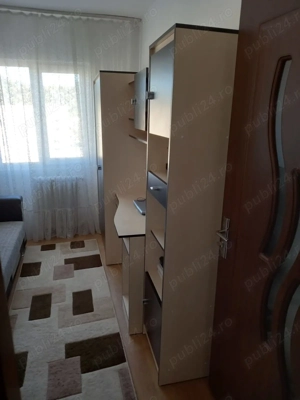 Apartament 3 camere Resita - imagine 4