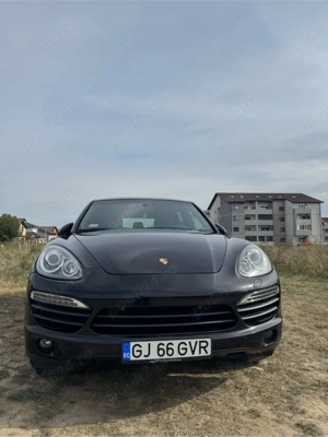 Porsche Cayenne S-Hybrid 2011   V6, 245 kW (333 CP) - imagine 6