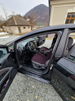 Seat Leon 2011 - imagine 5