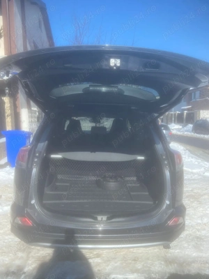  Toyota RAV 4, Prima inmatriculare: 11.01.2018 - imagine 7