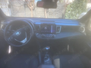  Toyota RAV 4, Prima inmatriculare: 11.01.2018 - imagine 9