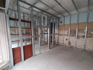Oravita, Spatiu Com. (Apartament) 89MP, Zona Centrala, Pret Negociabil - imagine 8