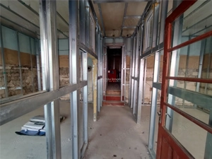 Oravita, Spatiu Com. (Apartament) 89MP, Zona Centrala, Pret Negociabil - imagine 4