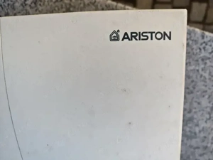 placa centrală Ariston 
