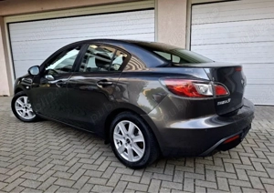 Mazda 3 sedan full option an 2011 motor 1.999 benzina 152cp - imagine 6