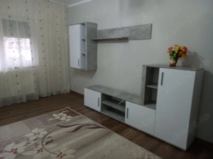 Inchiriez apartament 