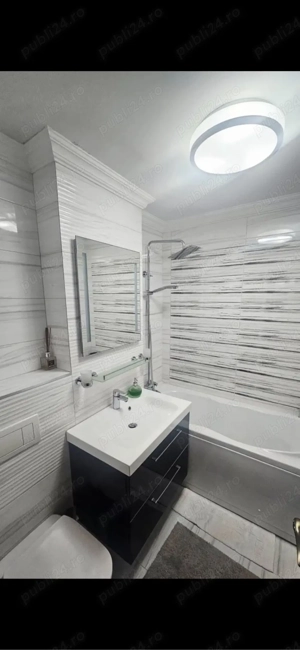 Apartament 3 camere, zona Craiovița