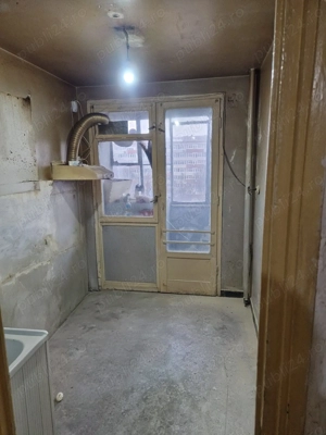 Apartament 3 camere la 9 minute de metrou Eroii Revolutiei - imagine 5