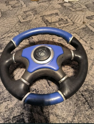 Volan sport mașină  - imagine 2