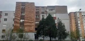 Apartament 3 camere, decomandat, de vânzare   zonă ultracentrală, Hunedoara (Centrul Civic)