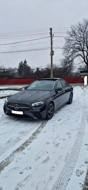 Mercedes-Benz E-Class 2021 , AMG Line, Panoramic ,Cameră 360  - imagine 3